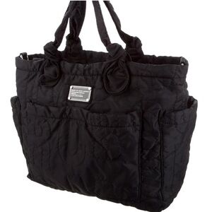 Marc by Marc Jacobs black Pretty Nylon Eliza-A-Baby Diaper Bag 🍼